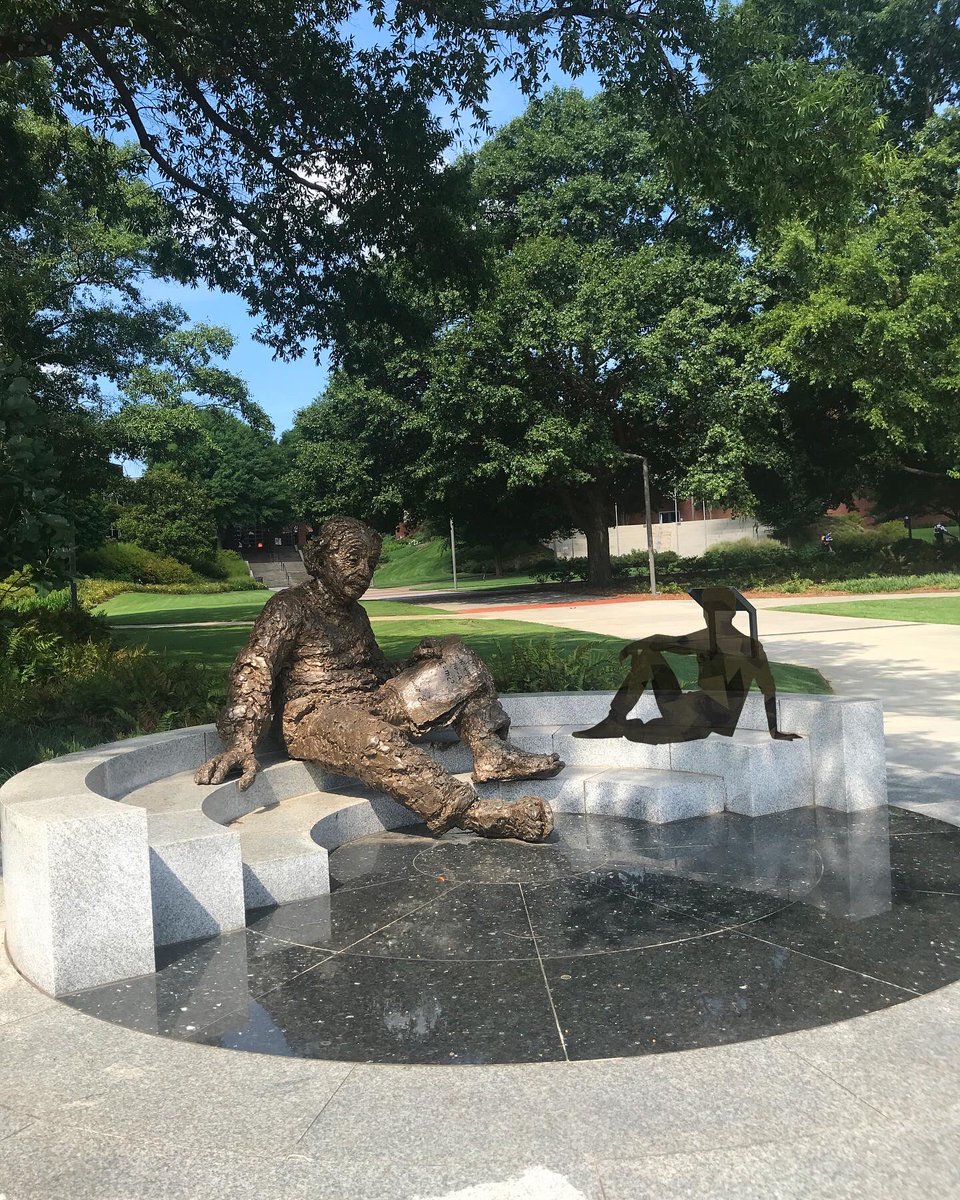 gtadmission's tweet photo. If you see George out on campus today, would you mind wishing him a happy birthday for us? 🧁

🌟 https://t.co/rpJ7vmhxNE https://t.co/ct8SSpOCQK