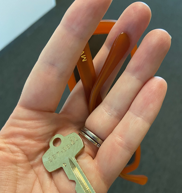 lizrodwell's tweet image. (Whoops, re-tweet!) I got the keys to my UX lab today! One key opens the door to both the control and testing rooms. I’m so excited about this. Feeling grateful to 
@UHCOT for their continued support today. #ux #uxlab
