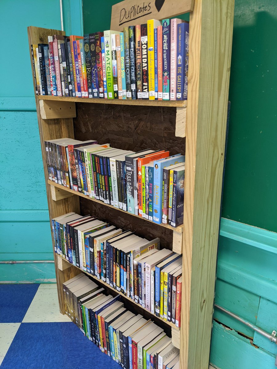 RetcAuburn's tweet photo. Our new student built library book shelf... Wow... Such talent https://t.co/HHzfMGBPiX