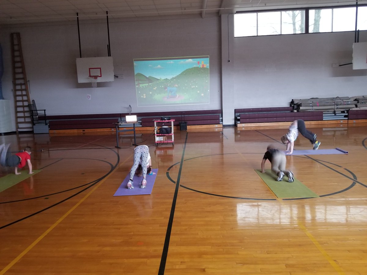 HDHS_PhysEd's tweet photo. Rainy day Yoga with my hybrid class! #hdespride https://t.co/fNp6YU7tBg