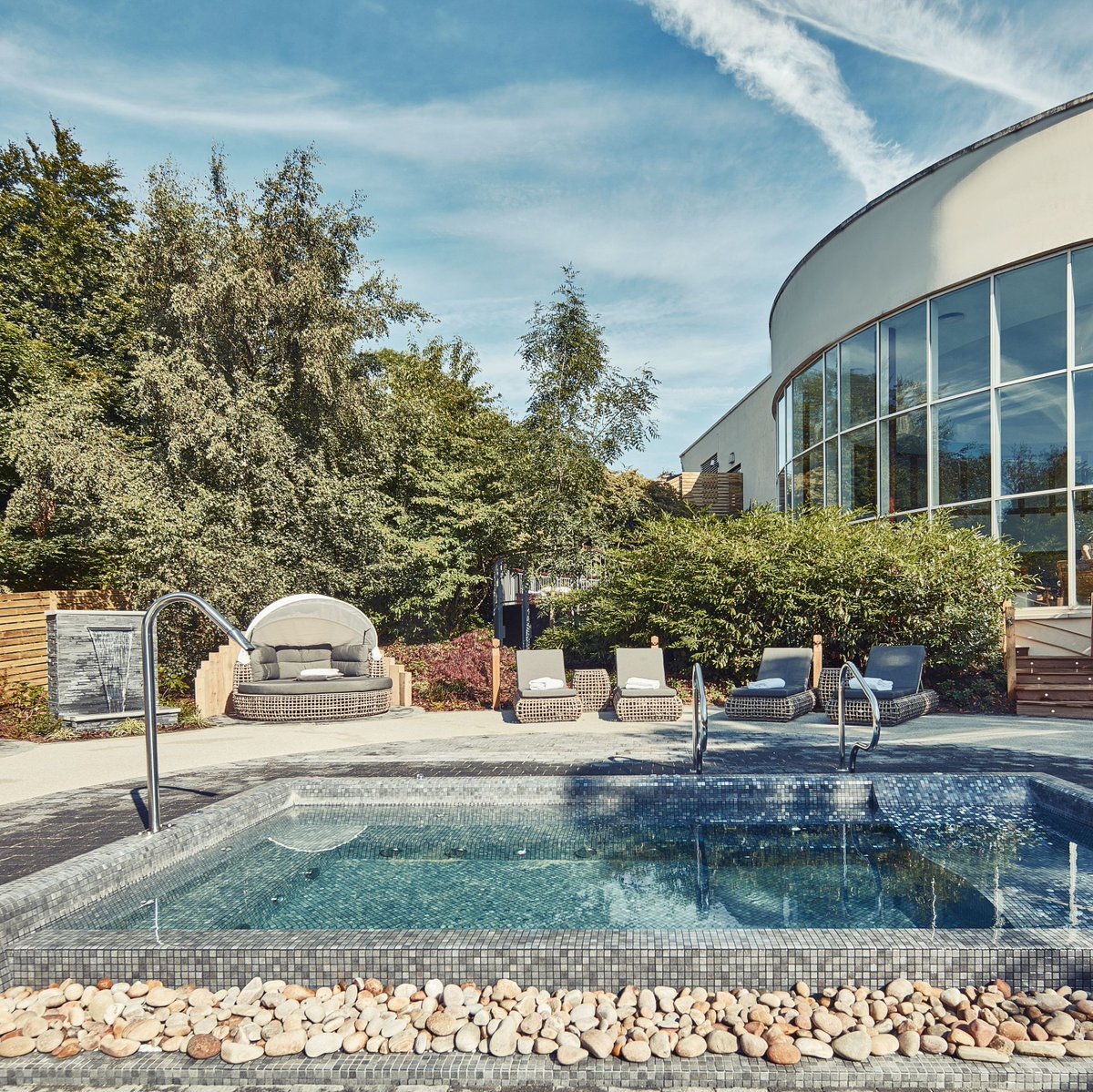 SeahamHallHotel's tweet photo. To celebrate the reopening of our spa on 17th May, we’ve teamed up with @TopazSwim to give you and one other person a chance to win a Twilight Spa for two and a £50 swimwear voucher each! ✨👙💦

Head over to our Instagram to enter: https://t.co/WvTgo7TtWf https://t.co/j6Us5BX8mk