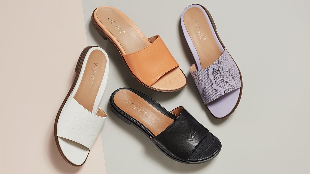sandals twitter