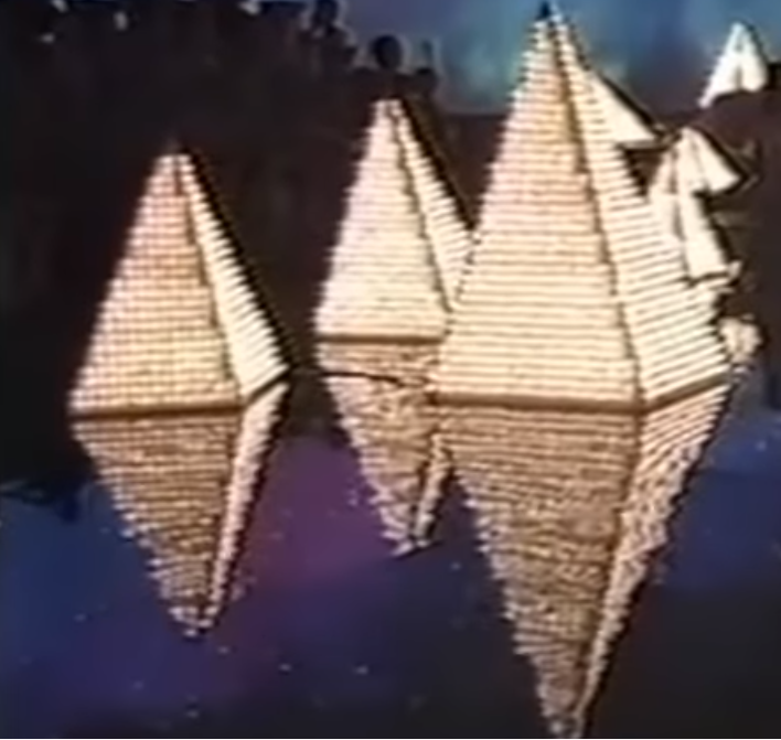 AngelAdrian2017's tweet image. @Electric_Mage 

Ben, this is the physical shape of the #3DEarth, 2 square pyramids #upsidedown…
Inside #3DCube there are 6 different #3DEarthRealms… 
👇👇👇