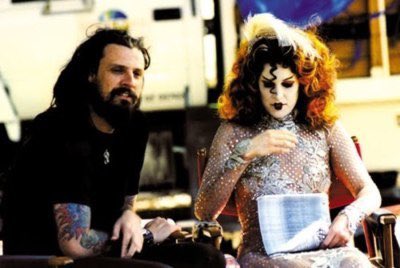 haIIoweenkiIls's tweet photo. - behind the scenes of house of 1000 corpses https://t.co/kaH0xb7zuC