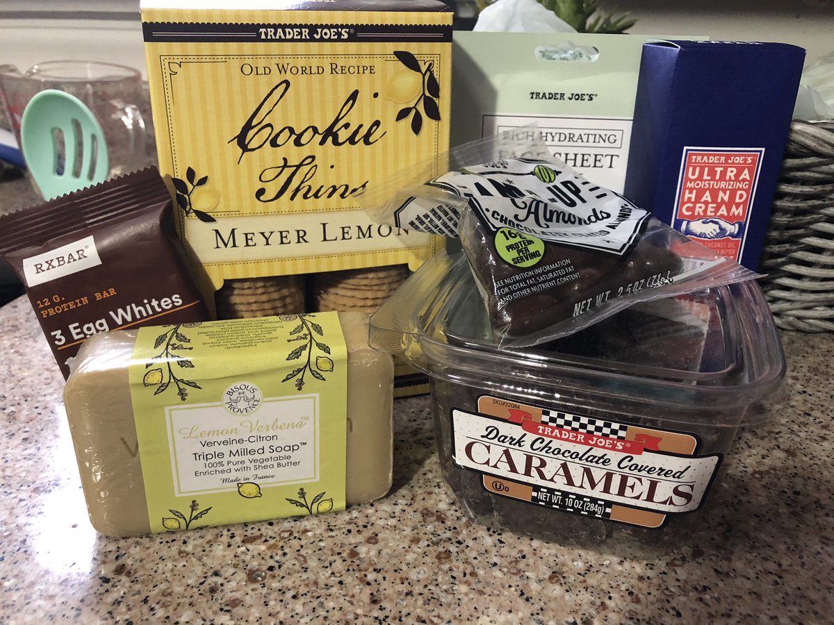 FESCounselor's tweet photo. Today’s weather isn’t the best for grilled foods I so desire but here’s some other spring delicacies! I ❤️ salads with fruit including this amazing blueberry goat cheese from @TraderJoesList 🤤 and lots of goodies for my moms Easter basket 😍 #springbreakfalconfun @VBFairfieldES https://t.co/3an1DfhmwI