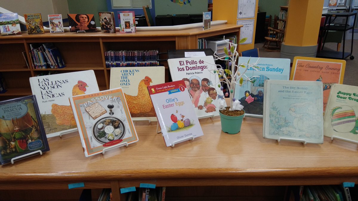 AvenJLH's tweet photo. @RodriguezESISD @MatsRead #SeguinReads #MatsRead Getting ready for Easter with some good books. 📚🐇🐣 https://t.co/awZy6xWXWm