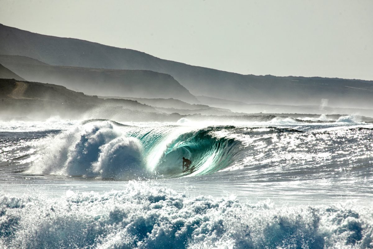 FESurfing_'s tweet photo. Gorka Ezkurdia, fotones de acción desde primera línea y con los mejores del mundo

https://t.co/1fYvW5BSzC

FESURFing® 📸 @gorkagurdi 💯
🏄🏼‍♂️ @AritzAranburu @kellyslater https://t.co/AXKGfZKrt1