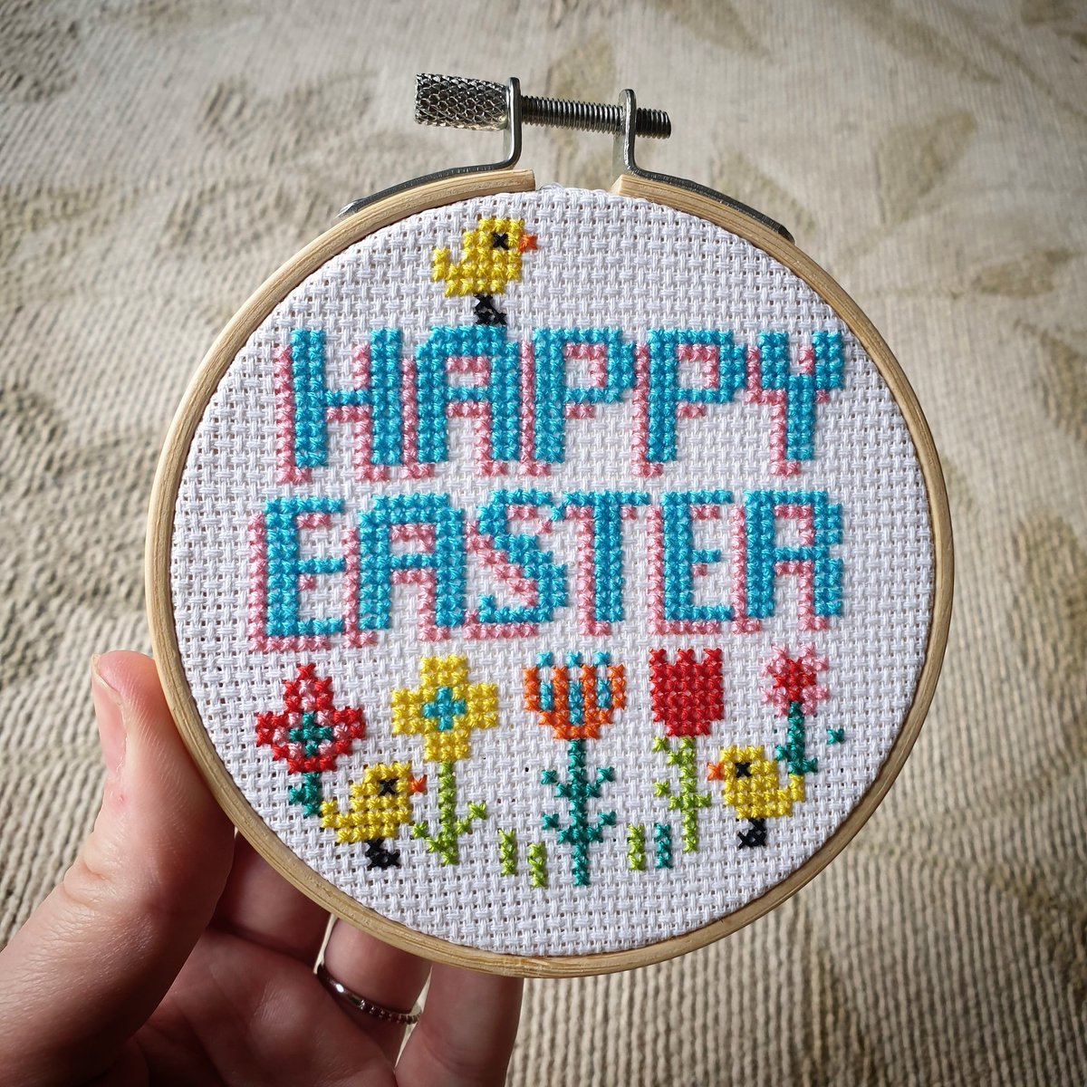 geek_tis's tweet photo. Happy Easter kit by @themakearcade 🐤 Loved this mini cross stitch kit! #crossstitch #crossstitcher #crossstitching #happyeaster #easter #eastercraft #craft #crafter #tis_the_geek_life https://t.co/TcVFi04elr