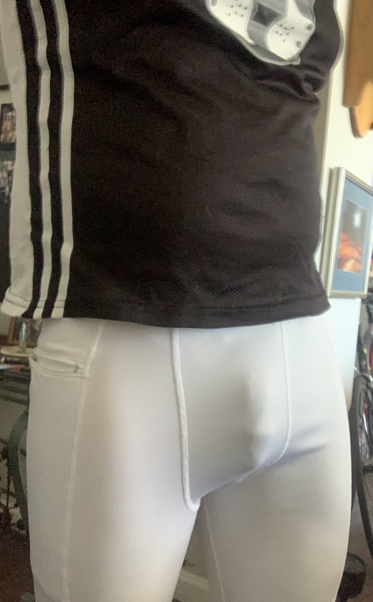 PupMicro's tweet photo. Wore these tights on my walk today along Cherry Creek in Denver. It’s ok, you really can’t see anything. 😊 #PupMicro #WhiteTights https://t.co/4GInCyM78L