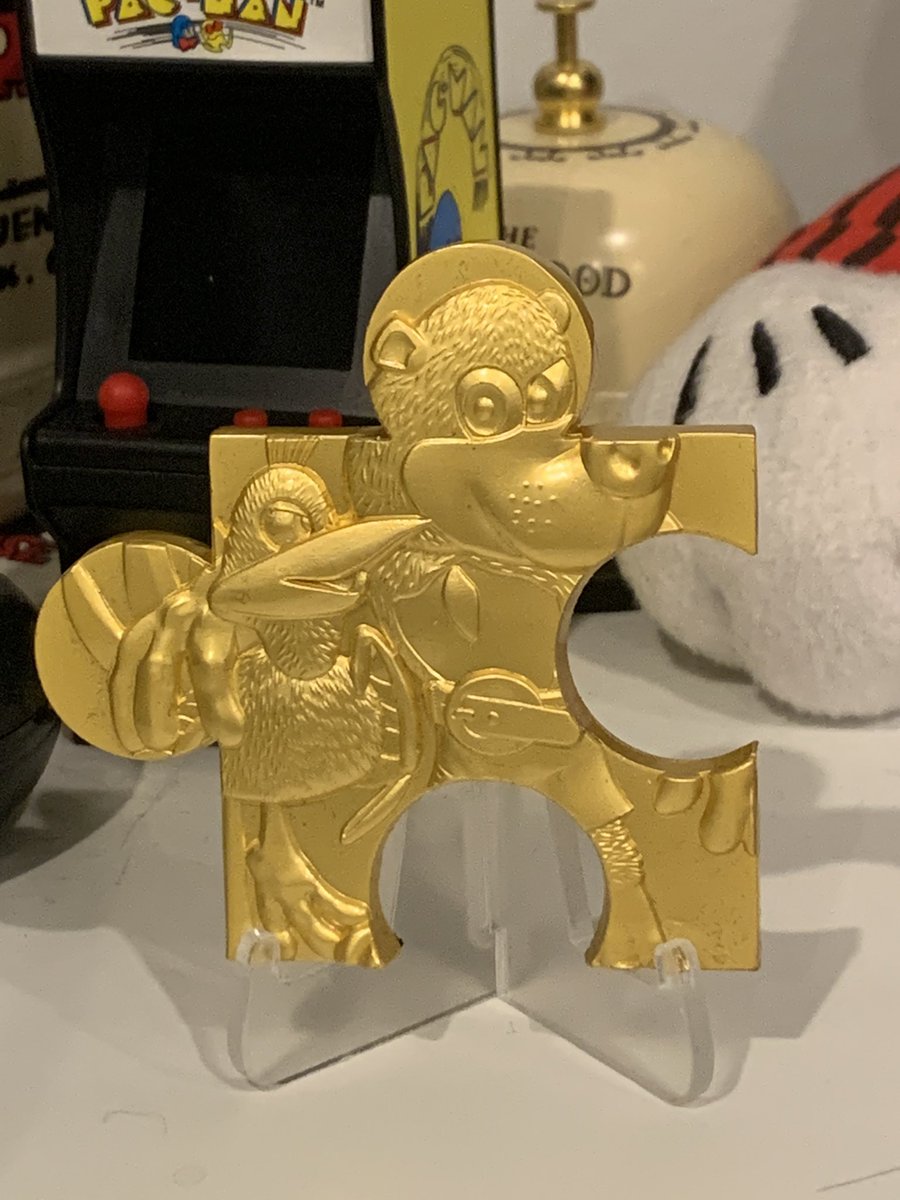 Richie_Inkwell's tweet photo. The newest additions to my Rare collection! #rareware #rare #BanjoKazooie #diddykongracing #conker #conkersbadfurday20thanniversary #N64 #mrpants #nintendo @RareLtd https://t.co/5da2unP99A