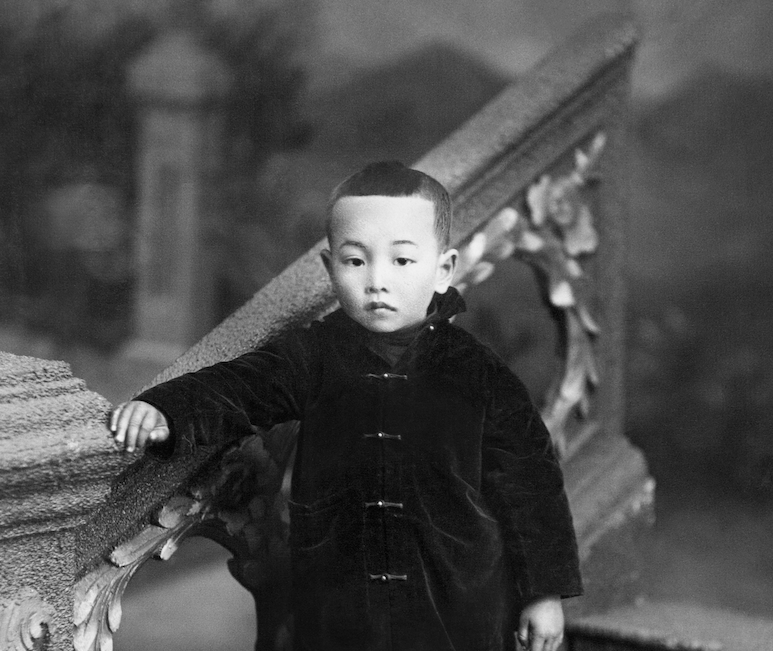 Illustrator needed!
Our summer exhibit about early #yycchinatown will need a talented illustrator to supply visuals.
Please apply by April 9. calgaryartsdevelopment.com/classifieds/lo…
#yycculture #yychistory 
Photo: Yee Wing Junior, child Glenbow Archives na-3186-2