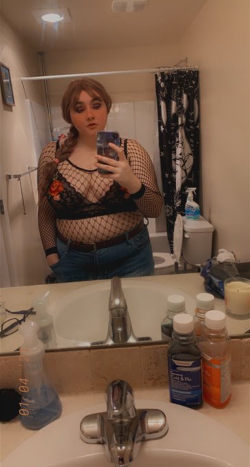 ✨TITS✨ https://t.co/58UJ9Q2NAS