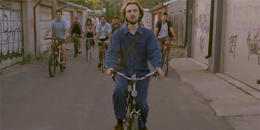 Indie88Toronto's tweet photo. Watch: Glutenhead (@glutenheadhead_) share new video for 'Naked in Toronto' - https://t.co/k0yjTUzaMg https://t.co/YhNXKV16gQ