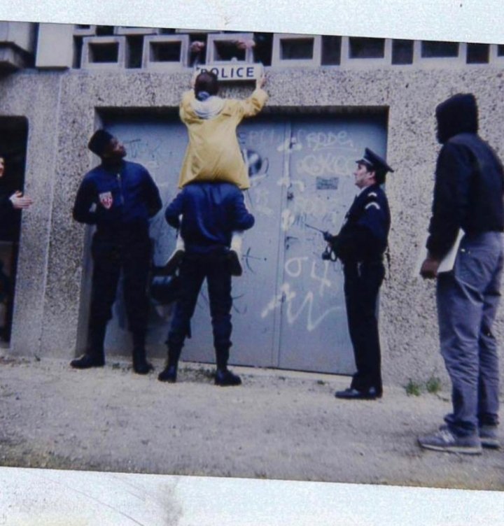 TheCinesthetic's tweet photo. Polaroids from the set of La Haine, 1995. https://t.co/IRGQRPQTML