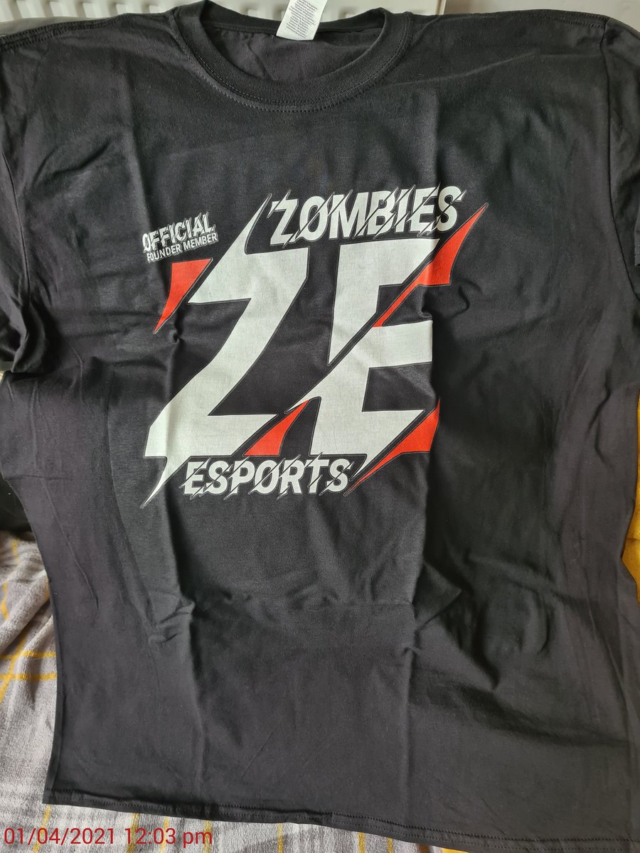 MNicholson1994's tweet photo. @CodeNamePizza  founders T-shirt came today! #teampizza https://t.co/bmGEAHqMNv