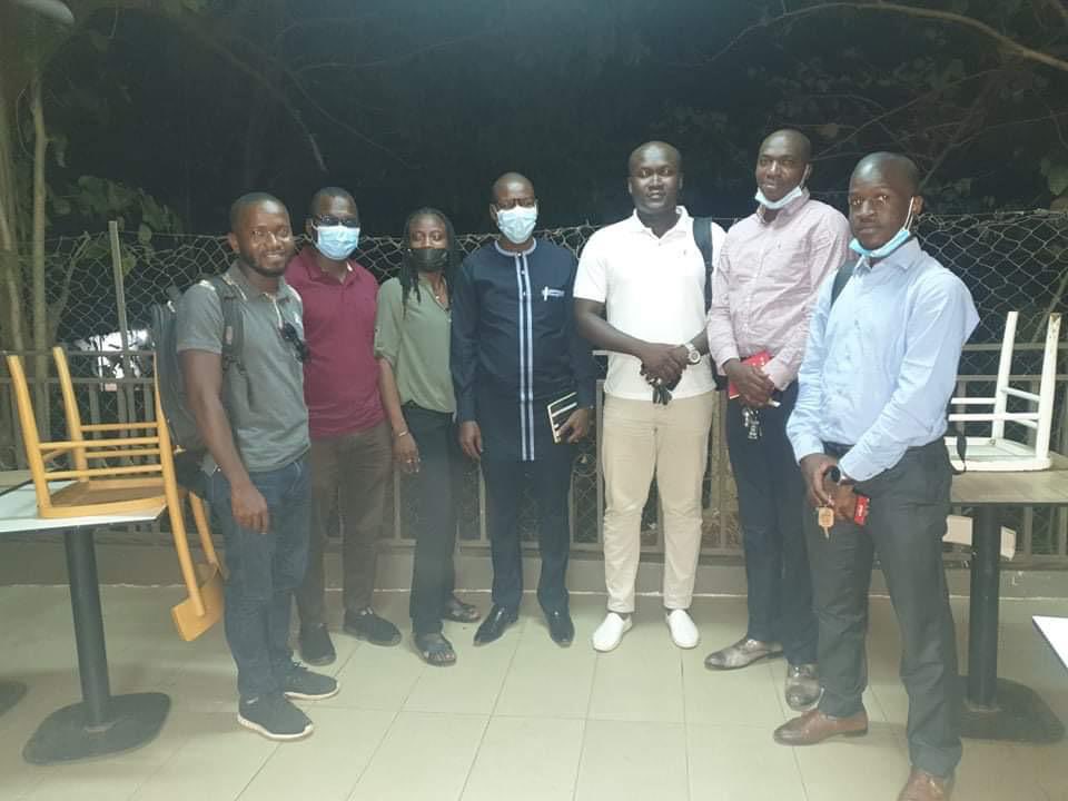 ConakryJci's tweet photo. Le Comité Directeur Local a reçu le vice président exécutif zone A ,l'ami MONSON CISSOKO. Pour faire la connaissance des membres du CDL et faire un etat de lieu sur l’avancement du plan d’action 2021.#JCI_Guinée
#Travaillons_dans_lamitié
#Encore_pour_être_plus_fort https://t.co/LJ4z0rkYQZ