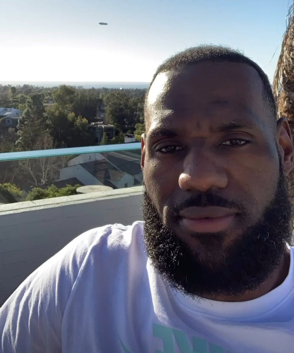 wardellsgoat's tweet photo. @AkiEkezie Well you never said what kind of season so I’m the post season LeBron has been better than harden since harden was drafted https://t.co/sVFy22O9nh