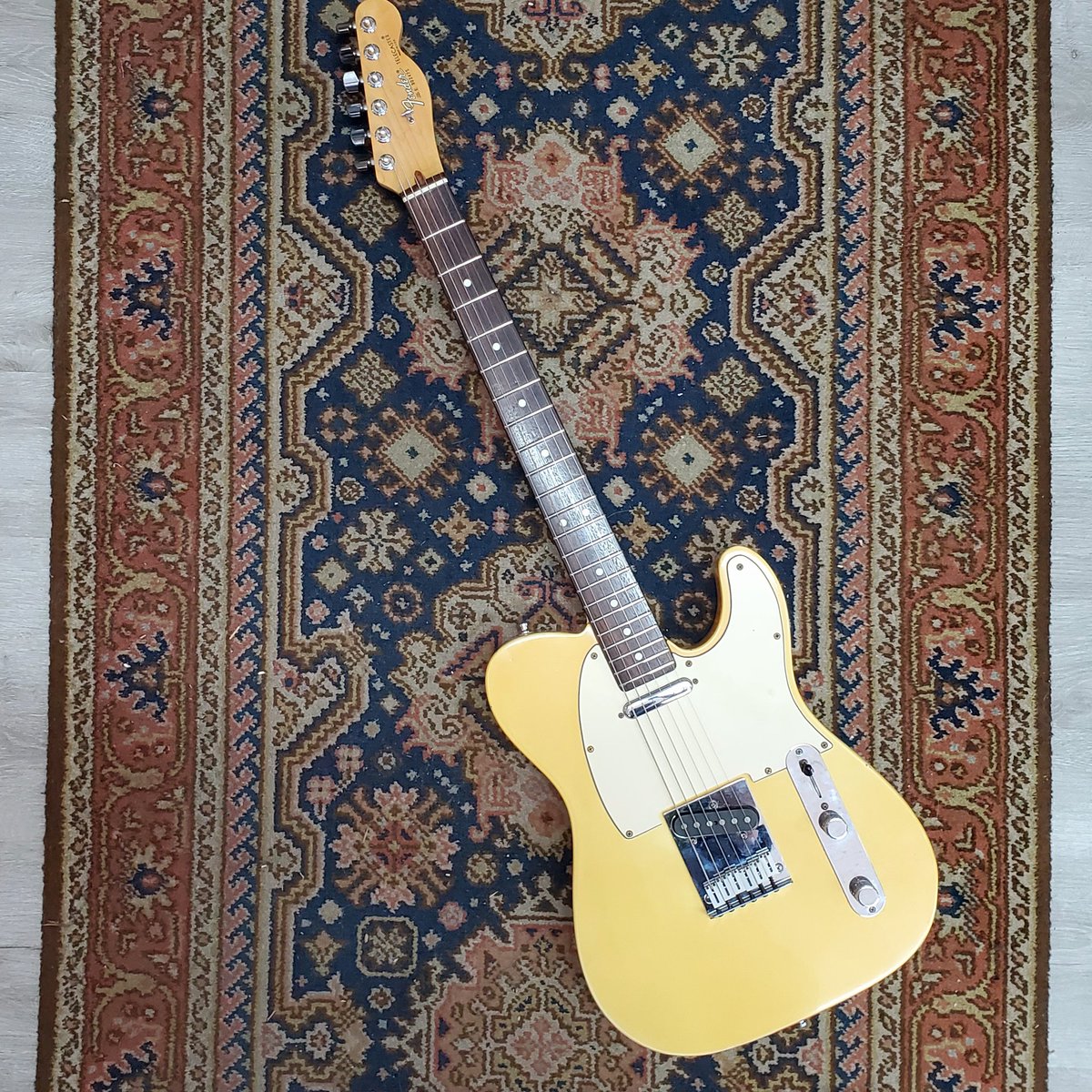 MusicGeorgetown's tweet image. Next up is this nicely aged Fender American Standard Telecaster from 1989. It's been in Seattle it’s whole life, and comes to us from the second owner who bought it from his friend. We've given it just the right amount of clean up, and a pro setup including a fretmill and crown.