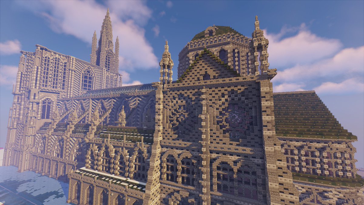 VergateM's tweet photo. 🔴Nouvelle vue de la cathédrale de Vergate ! #roleplay #minecraft

⚠️Nous recrutons des buildeurs et des codeurs ici : https://t.co/F1JoLVXxrh 

#minecraftbuilds #MinecraftServer #minecraft建築コミュ #Minecraft軍事部  #minecraftart @CathedraleLabs @strasbourg @PokaaTeam https://t.co/G937EEZhvG