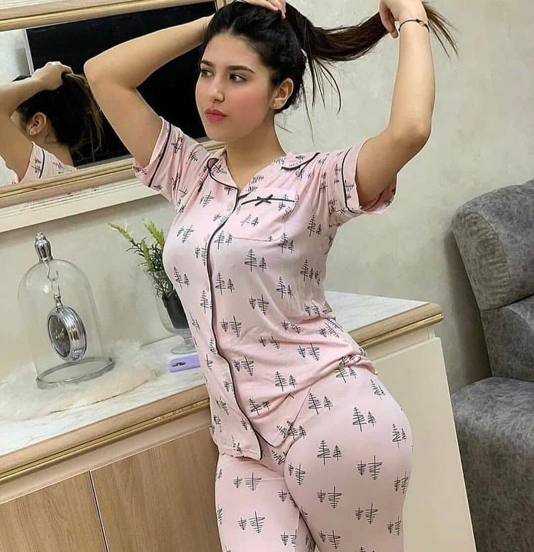 IstanbulAzize's tweet image. #İstanbul #Beylikdüzü #Taksim #şişli #Bakırköy #mecidiyekoey #merter #Bağcılar #bahcelievler #Esenyurt #Eyüp #avcılar #Aksaray #başakşehir #sirinevler bilgi wahsaap tan görüşme yapıyorum