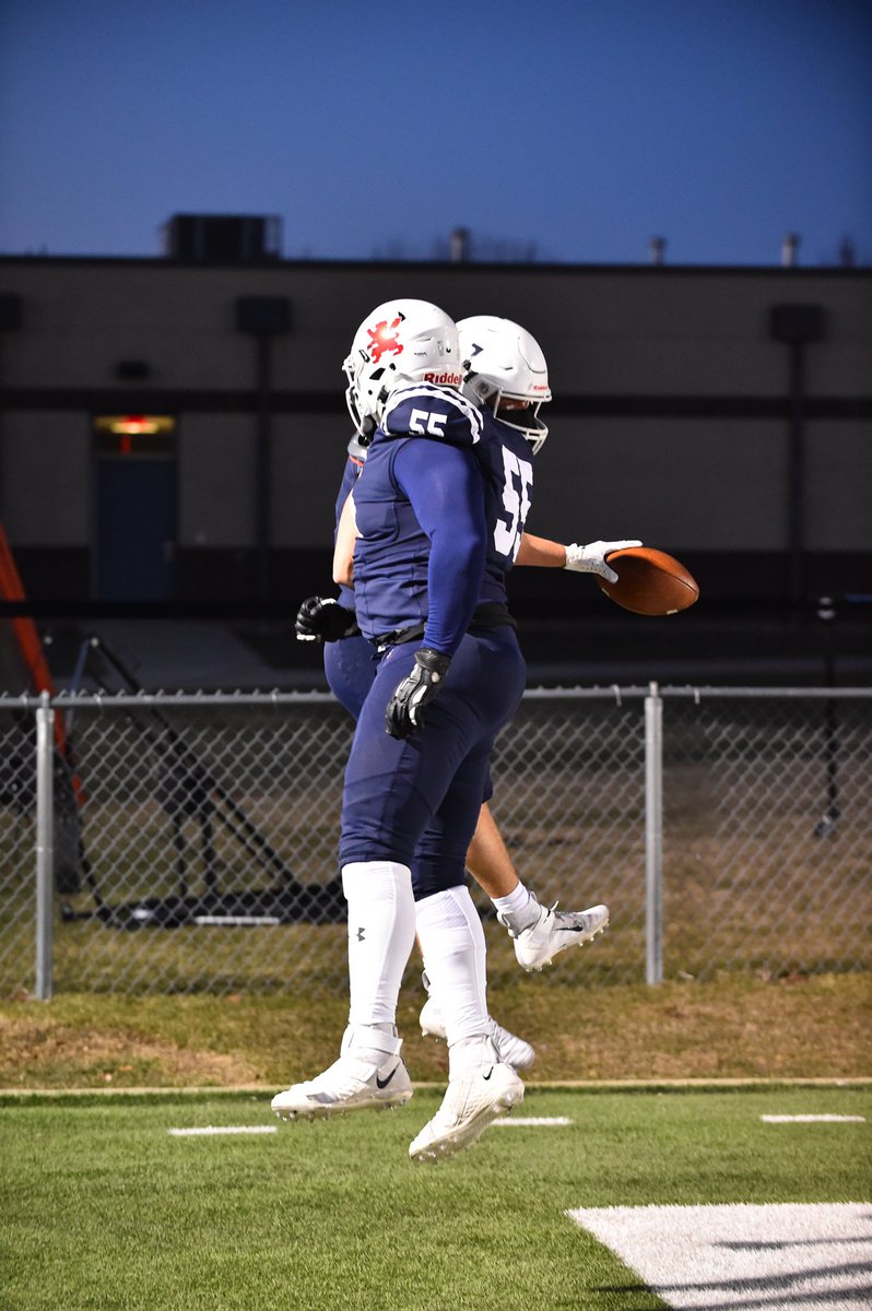 6️⃣ for #7️⃣

<a href="/SVFootballCoach/">Pat OBrien</a> <a href="/ViatorAthletics/">Saint Viator Athletics 🦁</a>