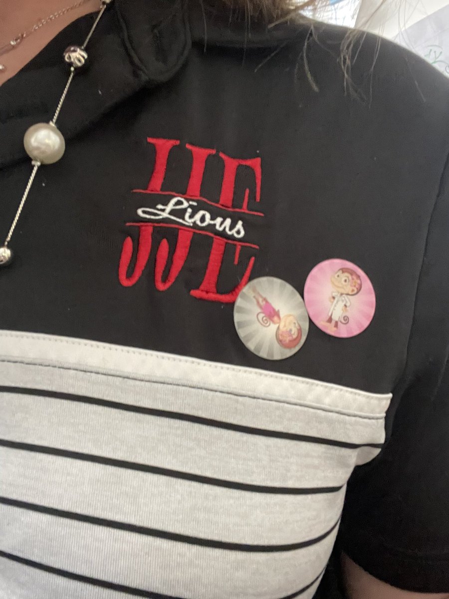 lorchris7's tweet photo. When your students give YOU their version of brag tags as well haha 💁‍♀️💁‍♀️❤️❤️ #cisd  #joyjames #7habits  #castleberryisd https://t.co/p3njnZ78Tz