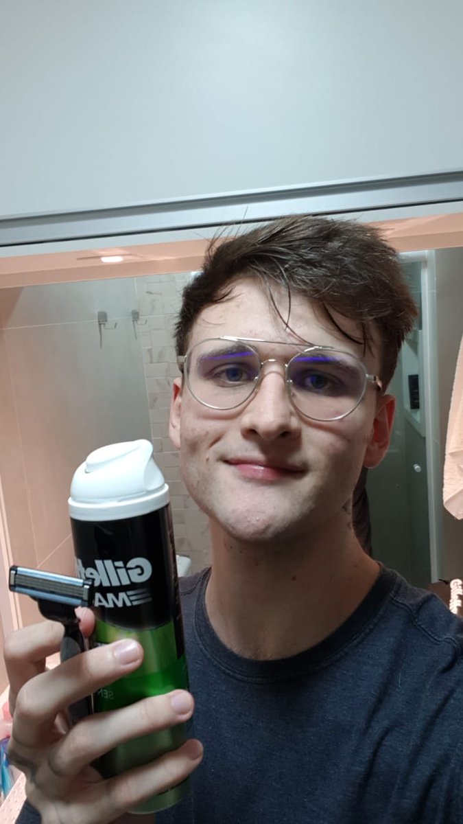 Gillette (@gillettebr) on Twitter photo Os playoffs do @CBLOL chegando e o <a href="/rangerlol1/">Ranger aka Goat 🦁</a> mandou um #TapaNoVisuGillette pra dar sorte. 🤞✨E aí, curtiram o novo visual? Os playoffs do @CBLOL chegando e o <a href="/rangerlol1/">Ranger aka Goat 🦁</a> mandou um #TapaNoVisuGillette pra dar sorte. 🤞✨E aí, curtiram o novo visual?