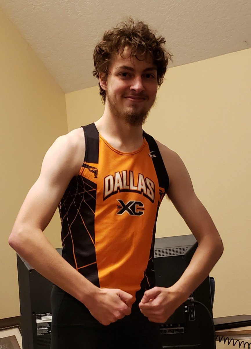 Feeling pretty good about my performance in yesterday's meet! I overcame my ankle injury and maintained my position in the team