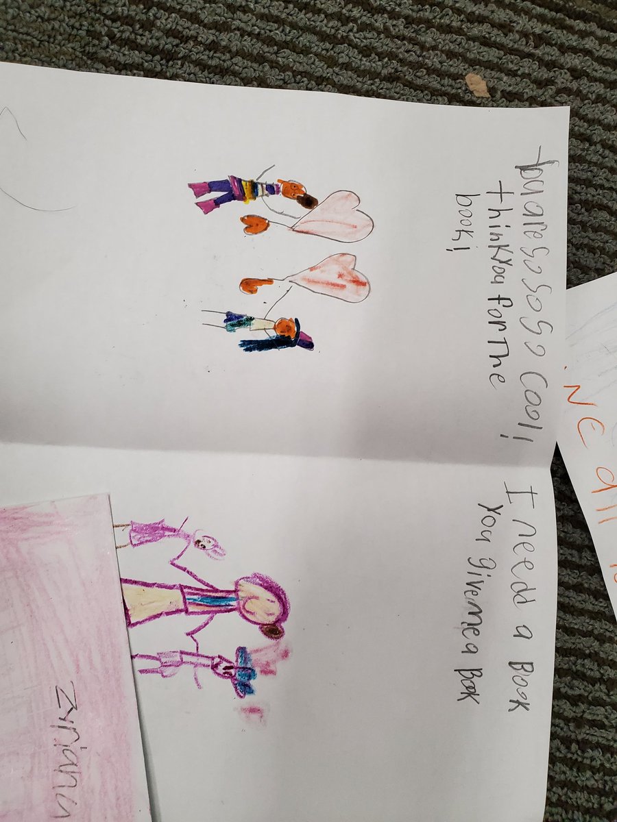 TheLegendaryLib's tweet image. My cup runneth over! My principal announce an early media specialist day and my babies showered me with love! Cards and letters and hugs! I am so blessed! #SchoolLibrariesMatter
