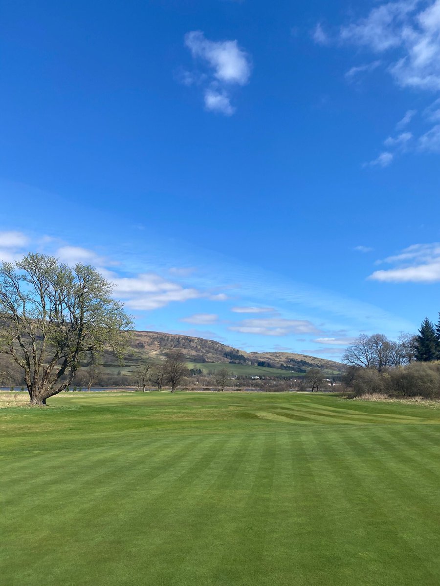 MarHallGolf's tweet photo. The Green staff continue to work hard on the greens as we prepare for the season openers on Saturday &amp; Sunday ⛳️🏌🏼‍♀️🏌🏼‍♂️ https://t.co/BxVYWBpUjN