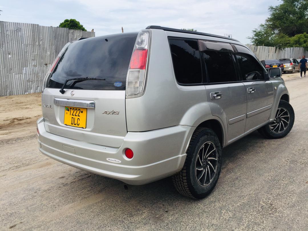 Muddy95086567's tweet photo. NISSAN XTRAIL #DLE
LOCATED DAR
YEAR 2002
CC 1990
FULL PAID 
FULL AC 
MILEAGE 68000km+
SPORTS RIMS 
NEW TYRES 
FORGLIGHTS 
PRICE MIL 10.5
CALL 0763 503 405 https://t.co/lLpBC3eQNH