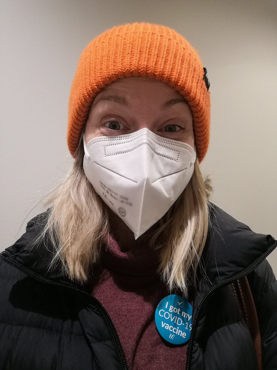 JeanLewisPT's tweet photo. Halfway there ✌️#astrazeneca #tideisturning #CoVidVaccineSaveLives https://t.co/PDSBnmKUhp