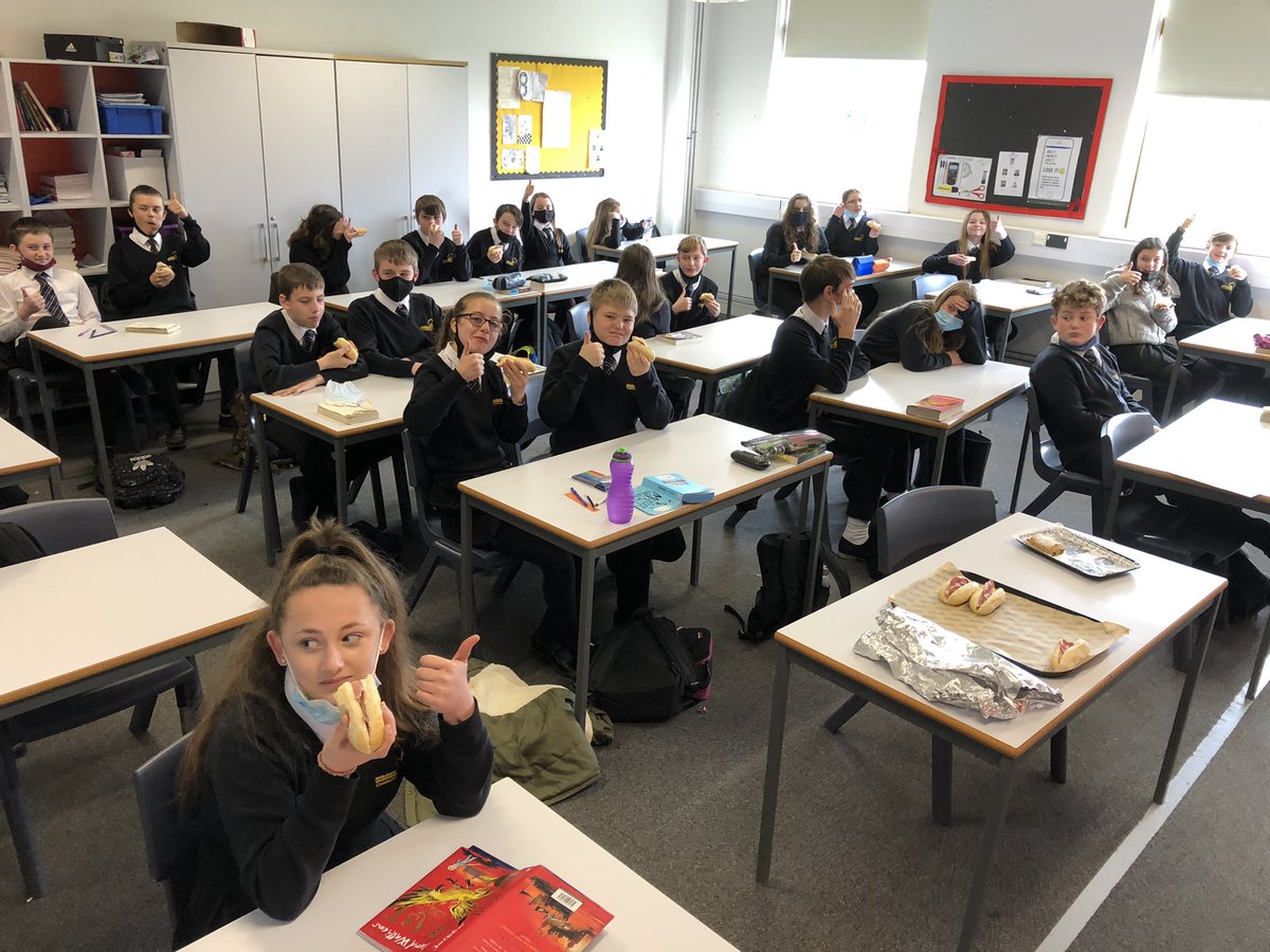 MocsYear8's tweet photo. Good end to the term. Enjoyed 8Lβs reward breakfast- well done for a great term #rewardbreakfast #goteam https://t.co/LaWZ7HbSjv