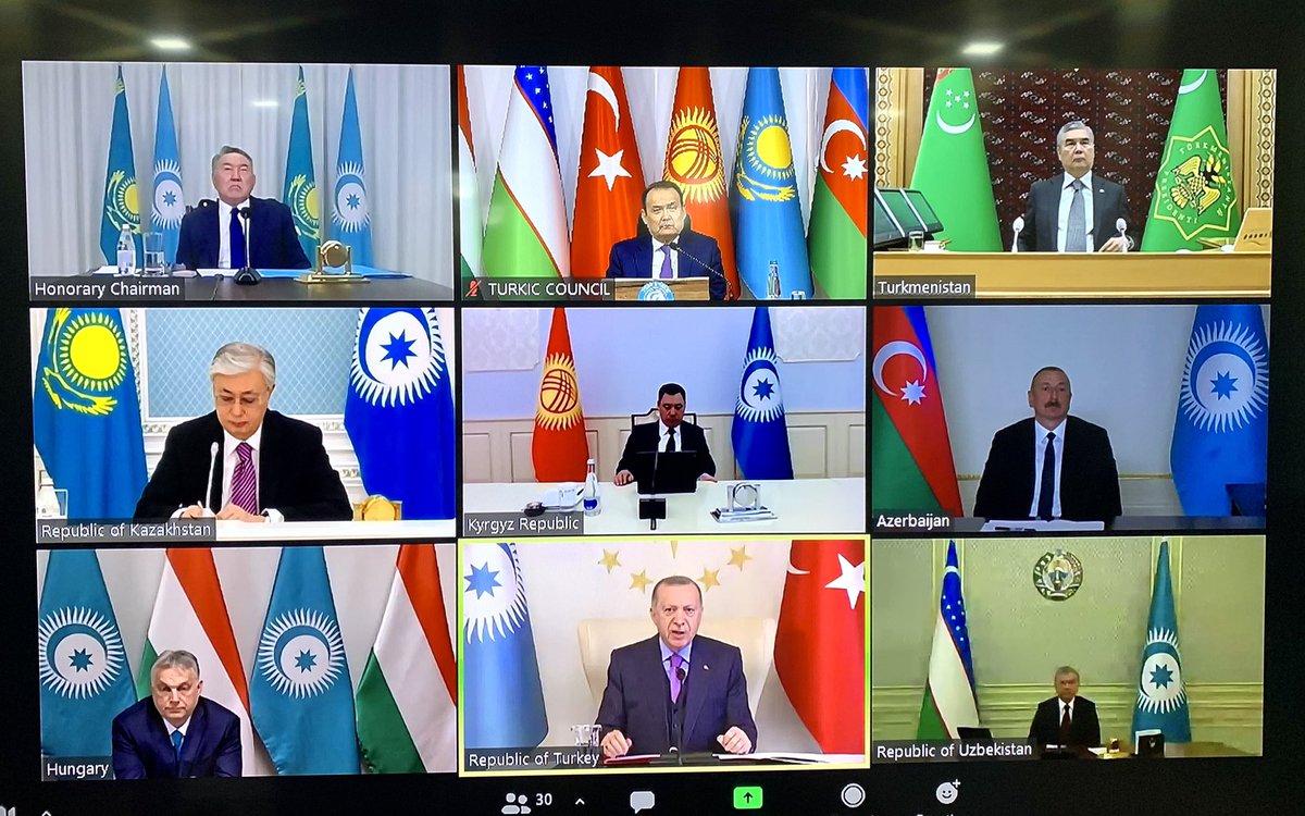 Yaklaşıyor yaklaşmakta olan.

Erdoğan önderliğinde...