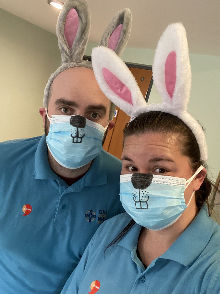 Good afternoon delivering Easter Eggs for all the patients 🐰
Gotta make an effort #lovemyjob