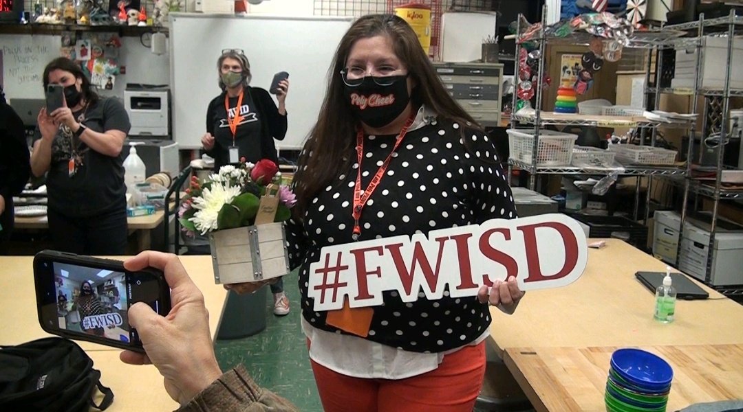 ArtPolytechnic's tweet photo. I am humbled and feeling blessed #centralmarket #FWISD #PolytechFW #finalist #BlessedAndGrateful https://t.co/UkQvSXRTWA