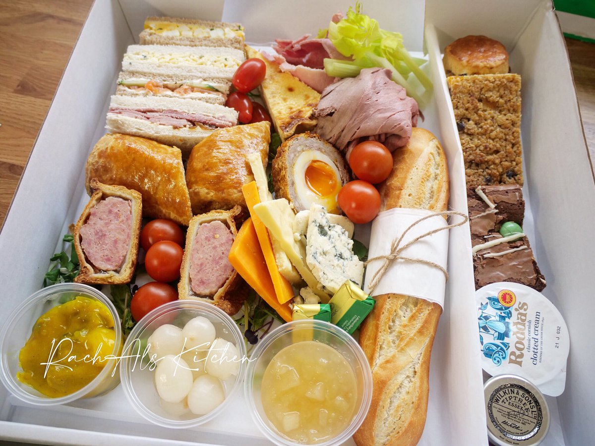 RachAlsKitchen's tweet photo. On with more of our #sharingboxes today including a #ploughmans / #afternoontea #mixedbox .. #cateringboxes and of course our #afternoonteas ... https://t.co/xzmrRFx3eA