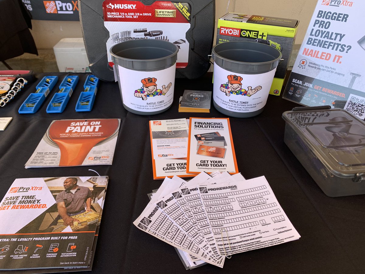 Will Slowman (@thdslowman_will) on Twitter photo Celebrating our PROs at #TheGreat08 Way to go Doreen and the ProDesk! Letās keep killing it! <a href="/THDLucasV/">Lucas Valdez</a> @DrewFrankTHD <a href="/Juanitae69/">Juanita edstrom</a> <a href="/MattCramer179/">m</a> @Patrickhd1534 <a href="/Doreen01096359/">keoni</a> Celebrating our PROs at #TheGreat08 Way to go Doreen and the ProDesk! Letās keep killing it! <a href="/THDLucasV/">Lucas Valdez</a> @DrewFrankTHD <a href="/Juanitae69/">Juanita edstrom</a> <a href="/MattCramer179/">m</a> @Patrickhd1534 <a href="/Doreen01096359/">keoni</a>