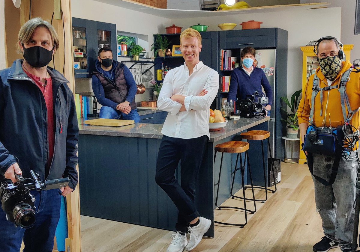 MarkMoriarty1's tweet photo. 🎥 That's a wrap! Just finished a great 2 weeks filming with our tiny on set crew @weareappetite. Editors hard at work now! First episode 6 days away @RTEOne #COOKINRTE https://t.co/Et9CpfHT29