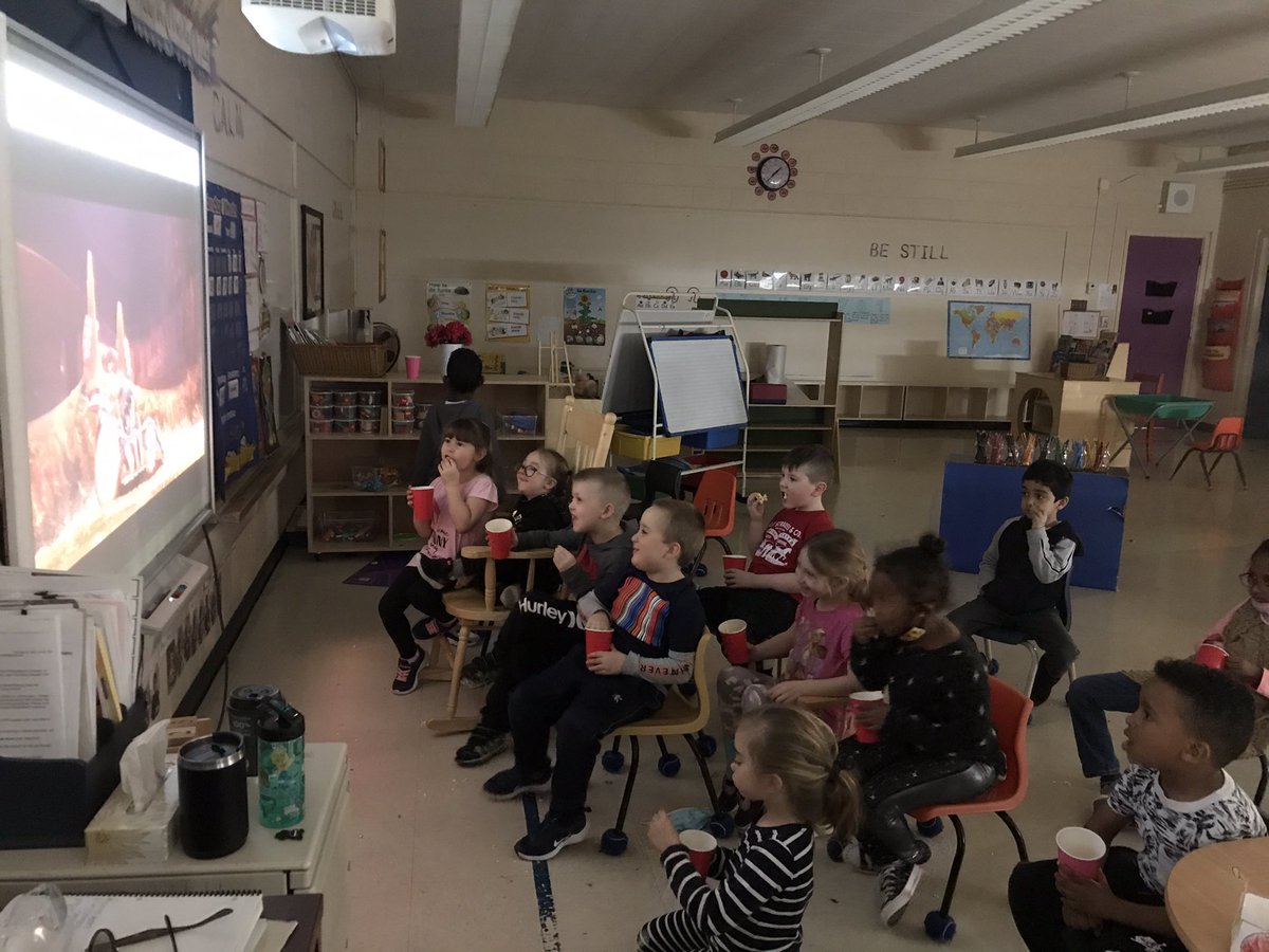 MrGABC123's tweet photo. No better way to end my internship than a movie day with the class. I am very fortunate to have had such an amazing class and school for my first teaching experience. I will miss you all! #easter #movie #Popcorn #intern @kindergartenken @standrewselem https://t.co/zscU2TpqRH