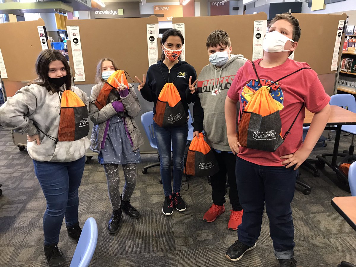 MisterSitruc's tweet image. Showing off our Battle of the Books swag bags as we wait to talk to author Antony John! #SPSBOB #spslib