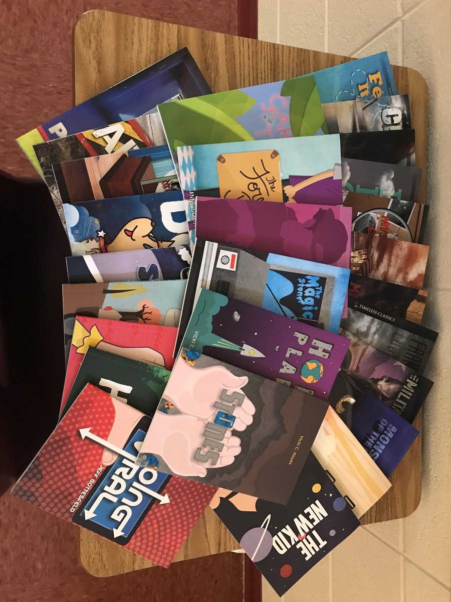 thead777's tweet photo. We owe a huge THANK YOU to the @WebbCitySchools Foundation for providing our school with a grant to buy some @SDLBACK books. Low level readers that are actually INTERESTING! #HSTElem #FoundationGrant https://t.co/qwueGnf4da
