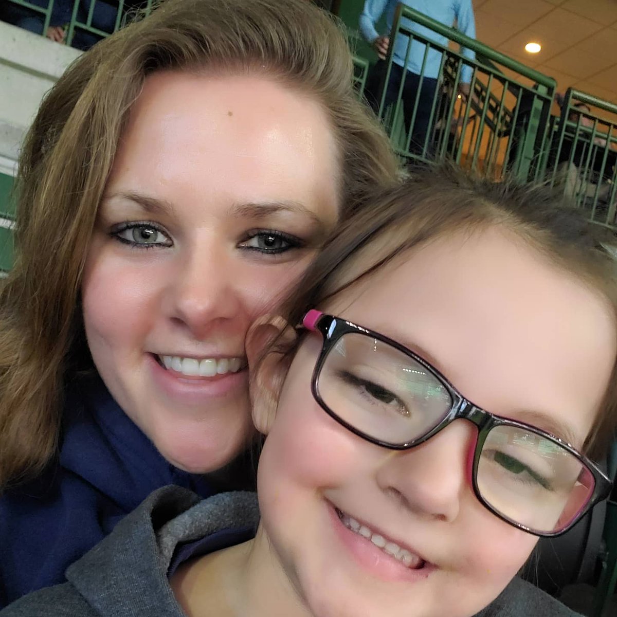 caitlinn_d's tweet photo. Opening Day! https://t.co/ByGxkrXgaj