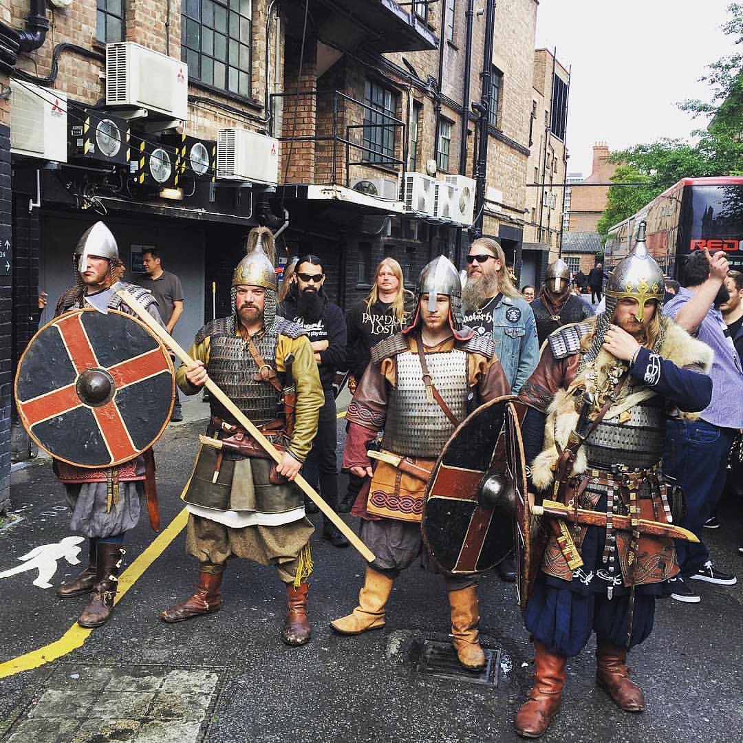 Showing up with good company to the 2016 <a href="/MetalHammer/">Metal Hammer</a> Golden Gods Awards. ⚔️🛡 #tbt