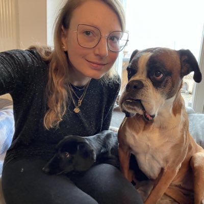 fraeuleinunique's tweet photo. #NeuesProfilbild #boxerliebe #adoptdontshop #kleinegriechin https://t.co/hFKH6aR7PS