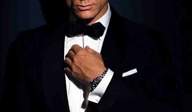 “Are you a spy?” The Man In The Black Suit by 
<a href="/sylvainreynard/">Sylvain Reynard</a>