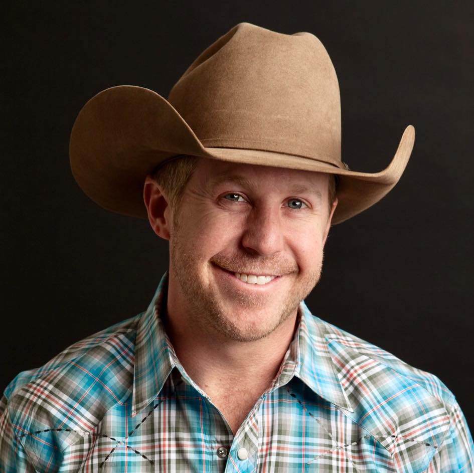 TONIGHT (4/1) on #livevirtually at 8 PM, catch Kyle Park. Tune into our FB for the livestream!