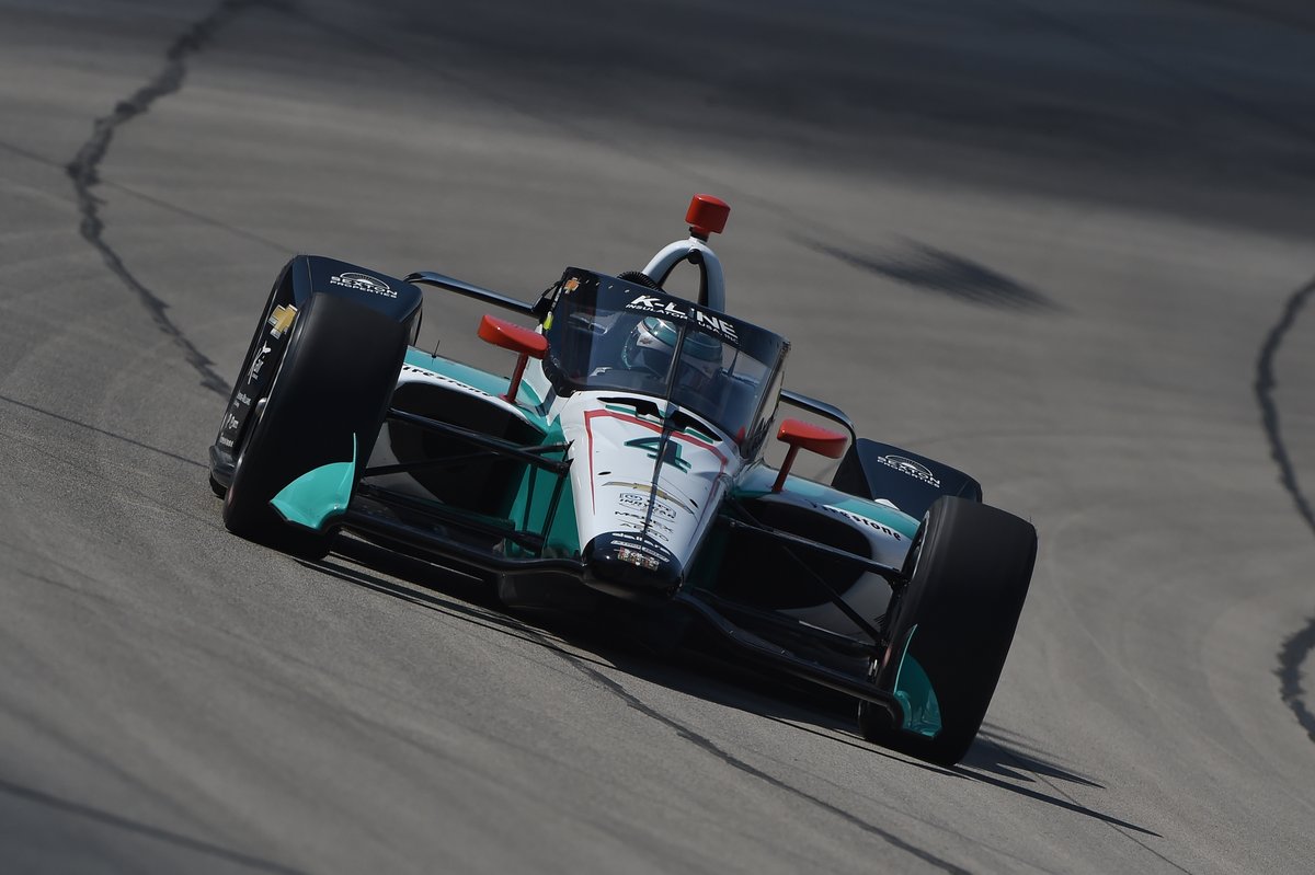 AJFoytRacing's tweet photo. It may be April Fool's Day, but ya know what's not a joke???

WE'RE GOING RACING THIS MONTH!!! 🎉

#ROKiTLife | #KLineInsulators | 📸 X #INDYCAR https://t.co/wuvEhYxA4c