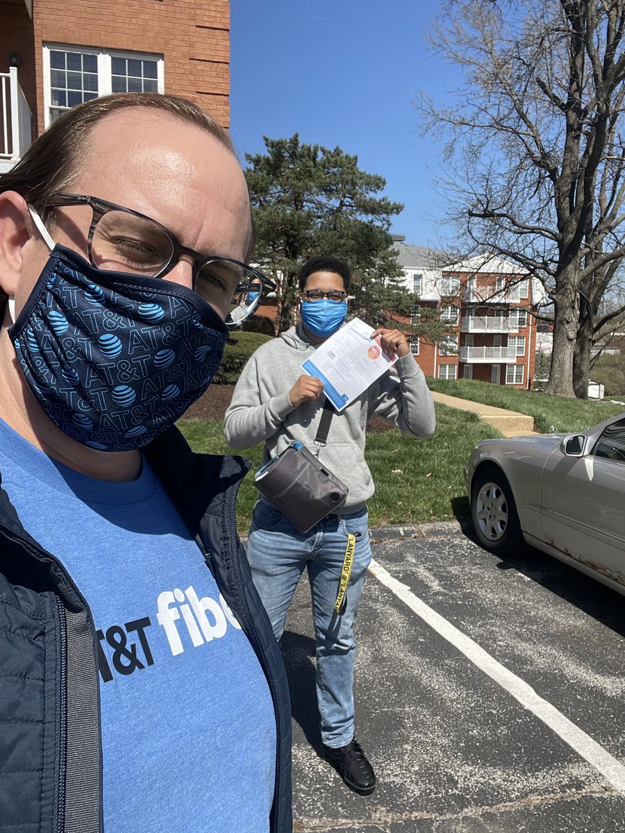 ErickJBush's tweet photo. We ๐๐ผ out ๐๐ผ here ๐๐ผ
Same Mission - Diff Location๐ฅ
(Oh that FIBER shirt is fancy)
@jbrajdich #OnAmission #TaskUnitStreetFighters
#FiberFighters #H4N1
@Chanda_rossi @tj5889 @AlysonWoodard @LauraOzark @theJoshRHarris @KAMOkonnects @KAMOSpecialOps #WEhuSTLe #bEASTmode https://t.co/3ocRIMNWmq