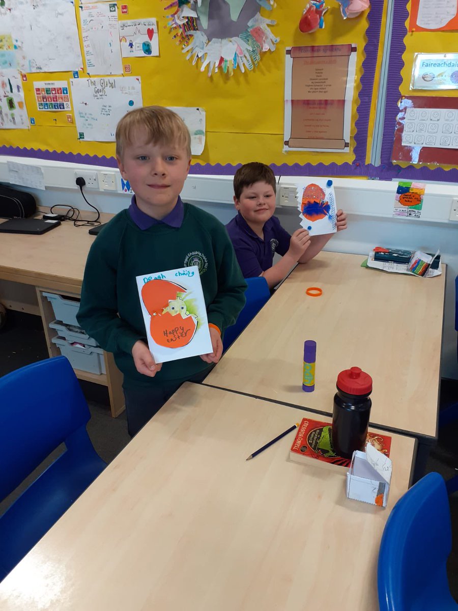 BSGInbhirNis's tweet photo. Cairtean na #Càisge bho C4/5 | #Easter cards from P4/5 🐣 #Gàidhlig #ealan #art #crafts https://t.co/XzcDn5UDVt